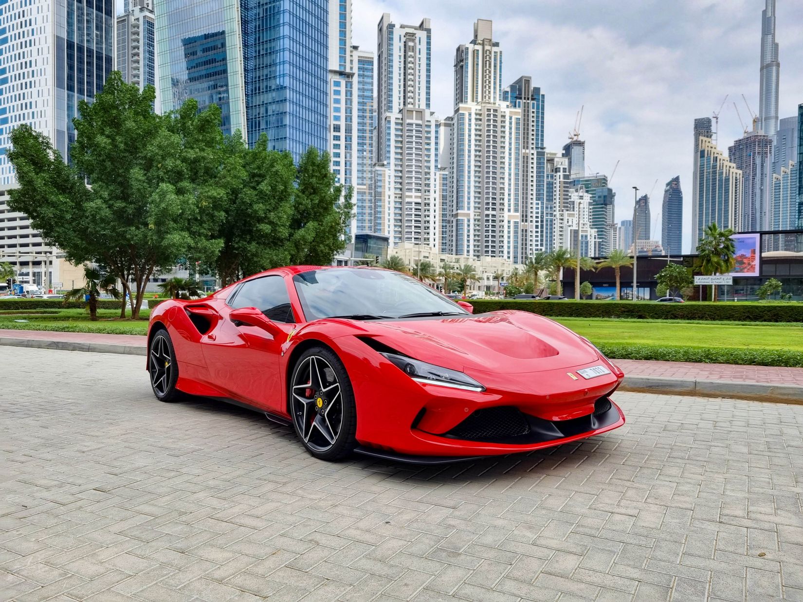 Ferrari Rental in Dubai: Whatever You Need to Know